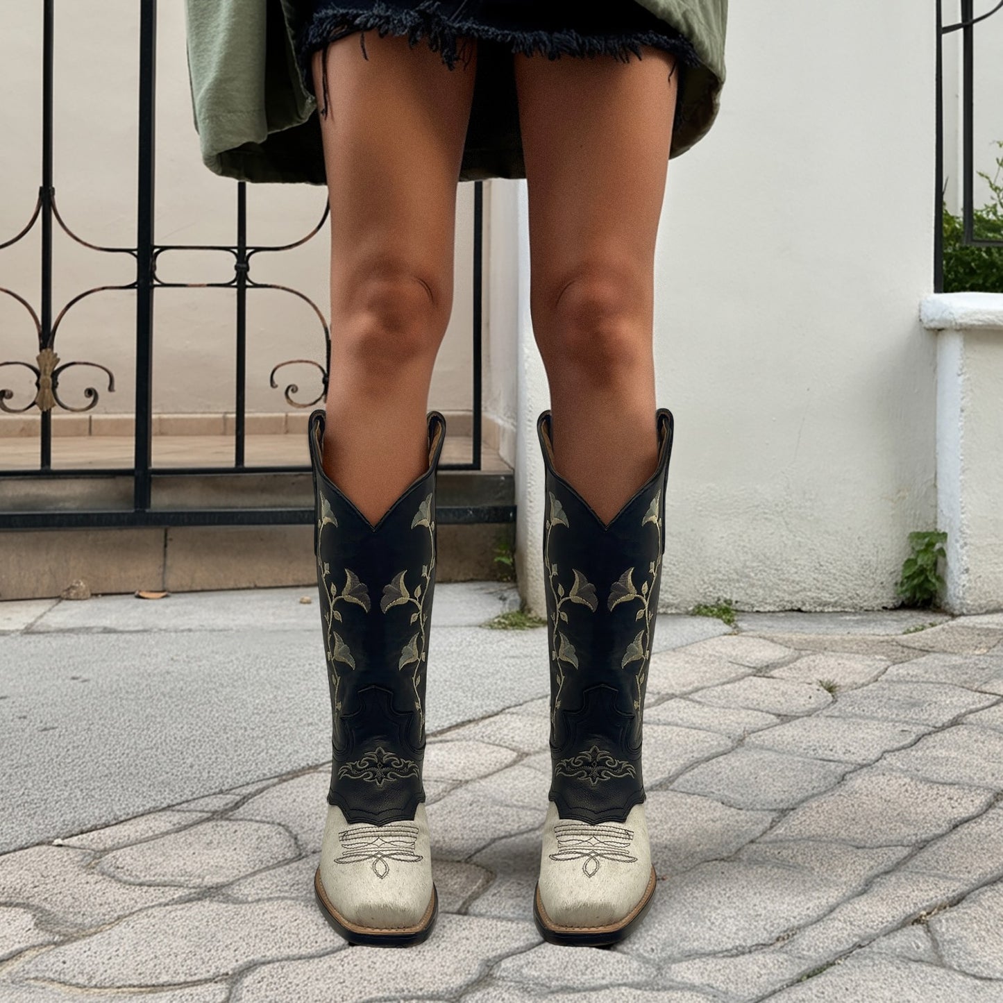 Women’s Embroidered Square Toe Calf Hair Boots Mid-Calf Low Heel