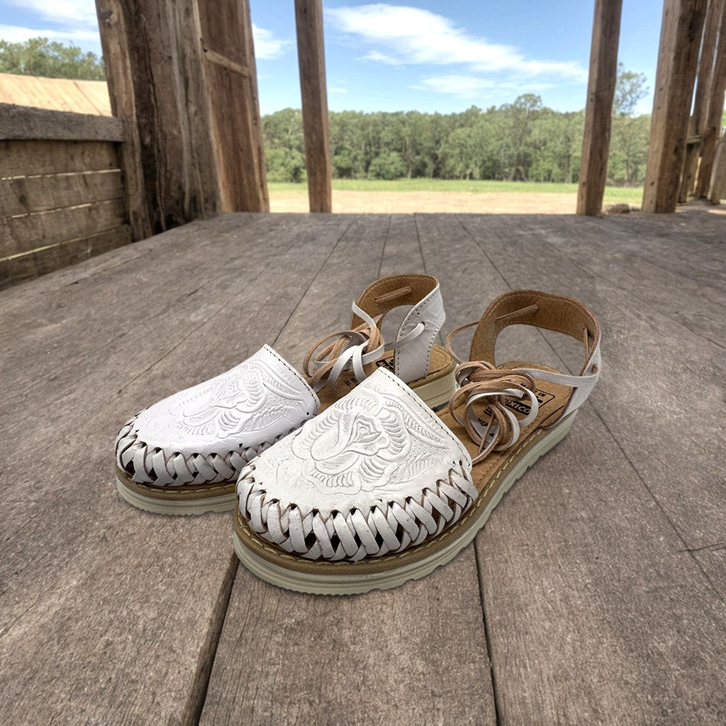 WOMEN’S LACE UP ENGRAVED LEATHER MEXICAN HUARACHE SANDAL